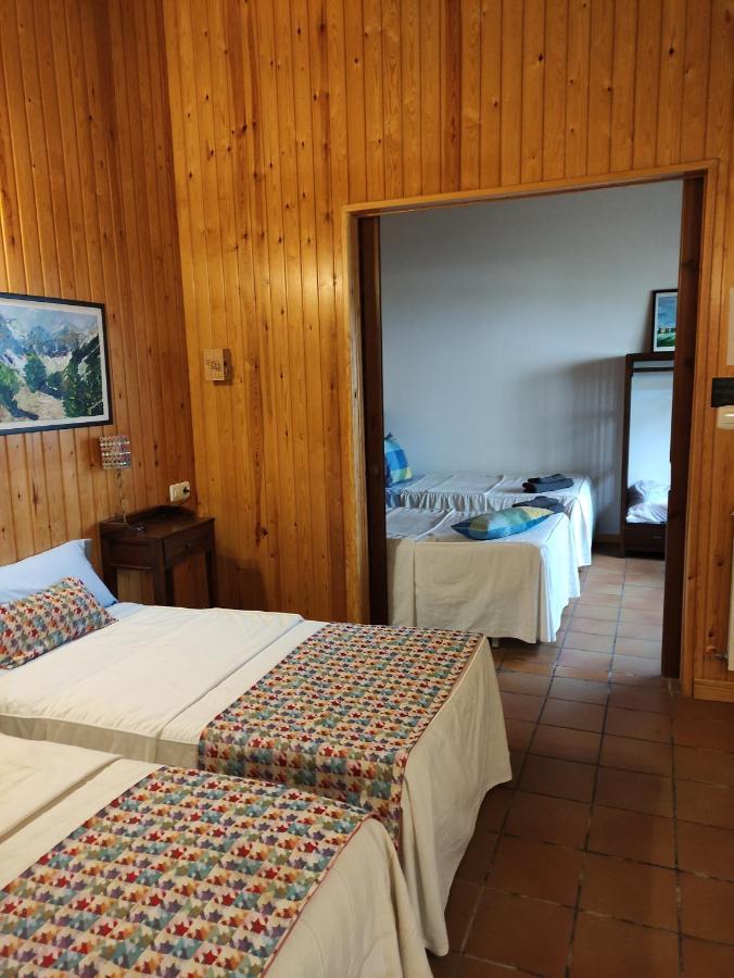Hostal Escartin Sabinanigo Exterior photo
